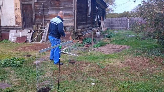 Столбчатый фундамент. Выравниваю глубину свай под размер опалубки