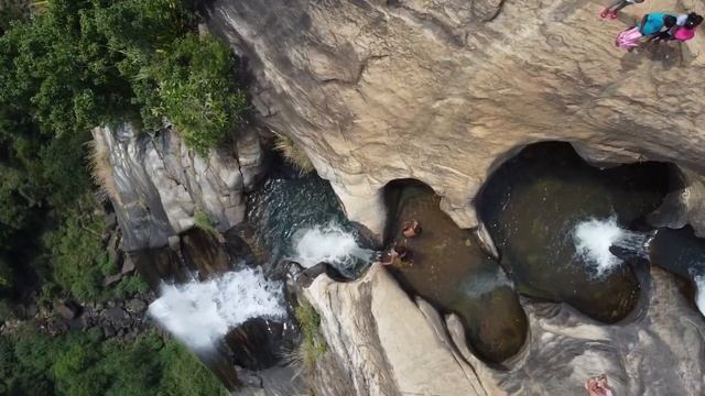 Водопад Диялума, Шри-ланка Diyaluma waterfall, Sri Lanka