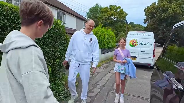 Miss Katy|Мисс Кэти Сюрприз для Кати