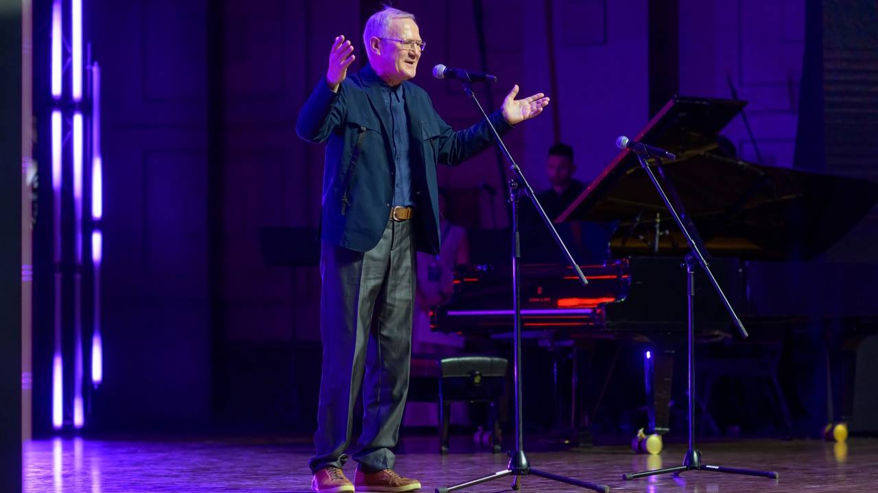 Ночной клуб "OneGin"