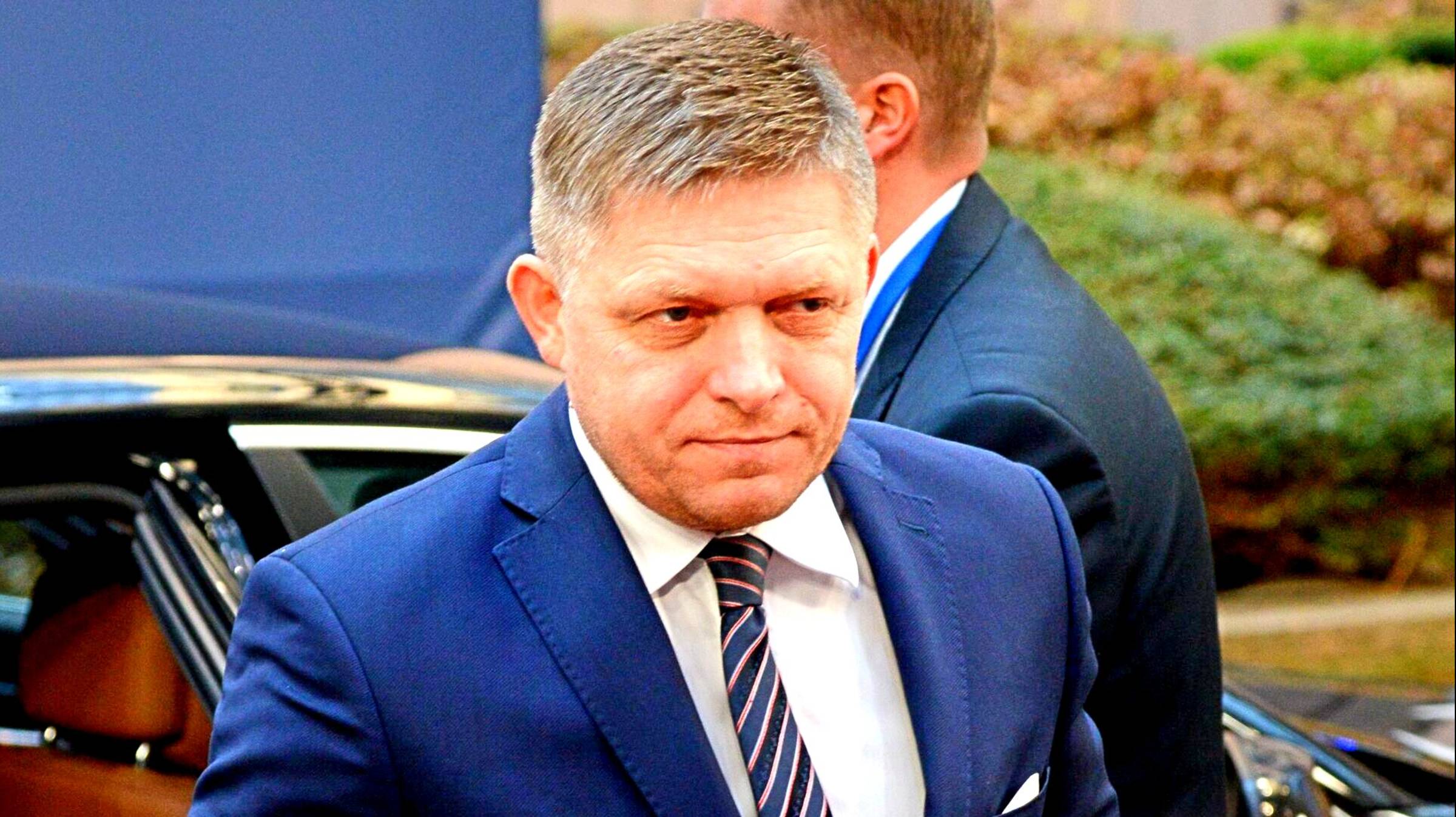 Фицо оценил резолюцию против антироссийских санкций