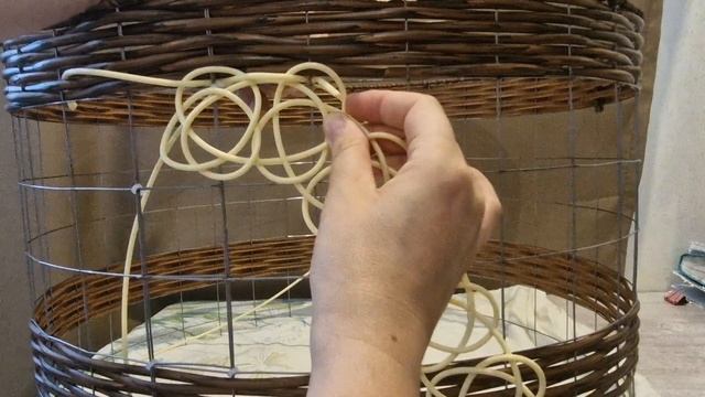 опора для растений из ротанга
