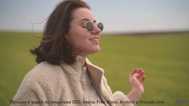 Горы рассыпают аккорды вместе с облаками на фоне - The-Good-One -- Ketsa -- The Lost Files