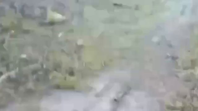 Дрон хохлов на оптоволокне и русская смекалка. Ловко !!!