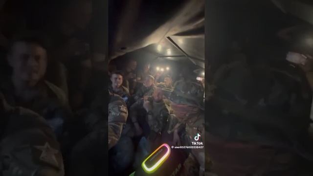 Просто хочу, чтобы те пацаны, что в кадре, вернулись домой живыми!!!🙏🙏🙏🇷🇺