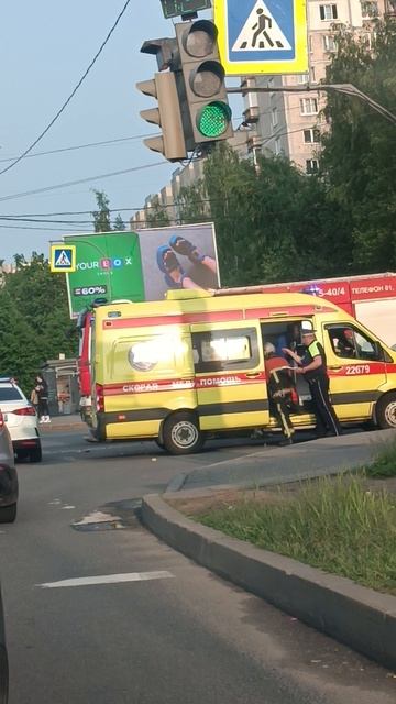 страшная авария на Суздальском проспекте Санкт-Петербург