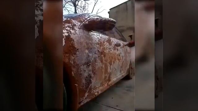 Вот же профи, отмыли просто неотмываемое.