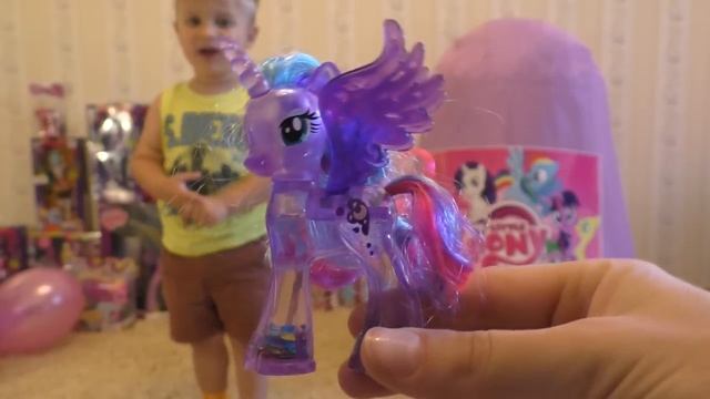 Рома и Диана ★50+ Super Giant Surprise Egg My little Pony unboxing Моя маленькая пони гигансткое яйц