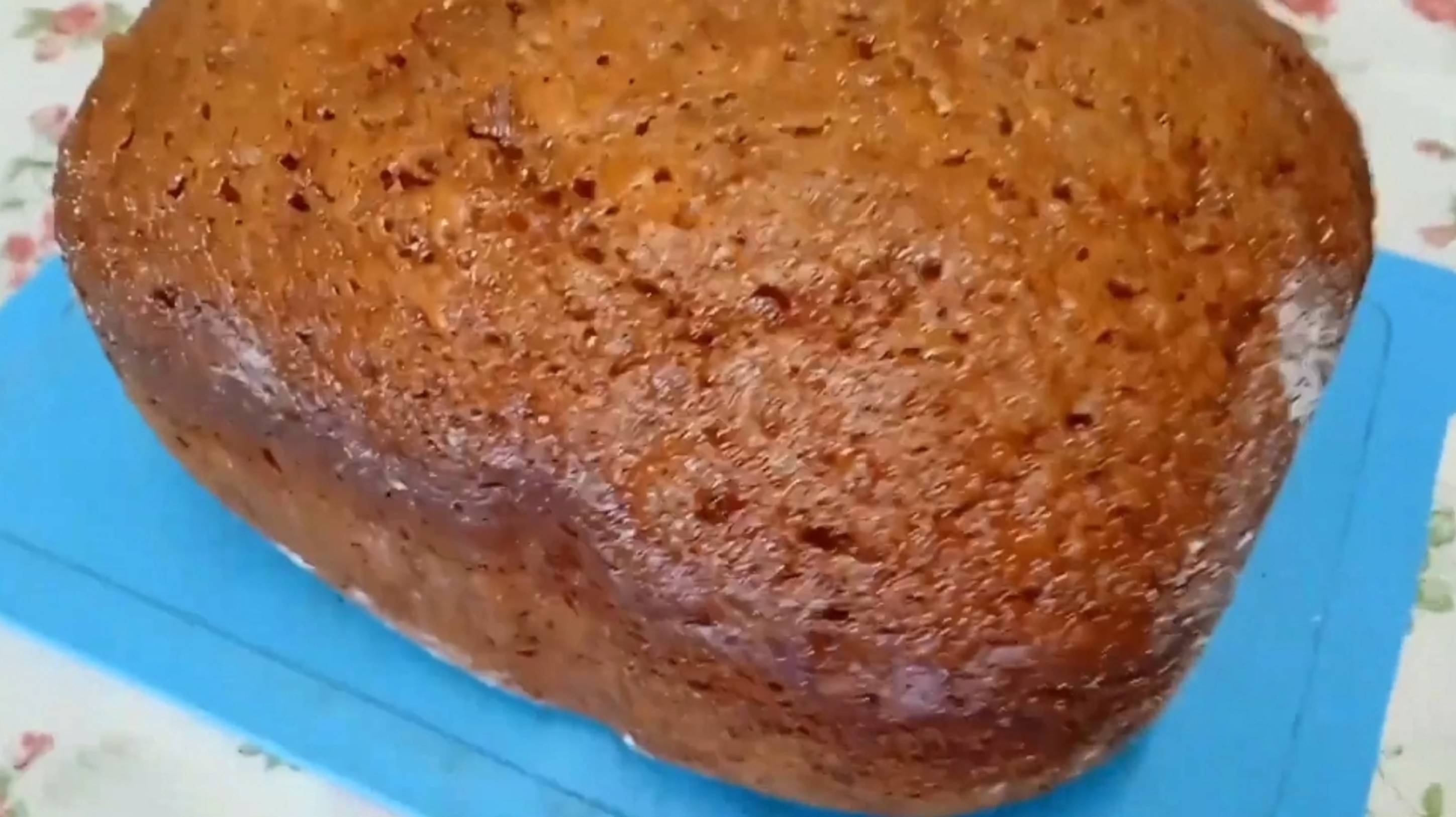 Пирог из варенья на скорую руку в хлебопечке. Рецепт очень вкусный, выручает когда "гости на пороге"