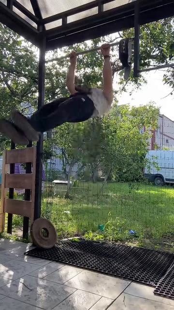 Sooo hard bar pull over #sports #calisthenics #shorts #workout