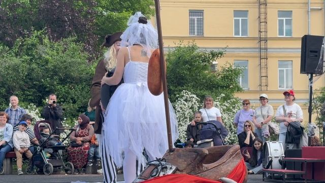 Летний вечер в Юсуповском саду. Питер лето 2025. Пушкин фест