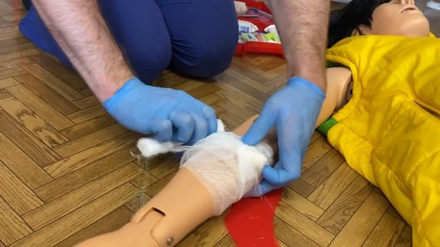 Первая помощь_ давящая повязка