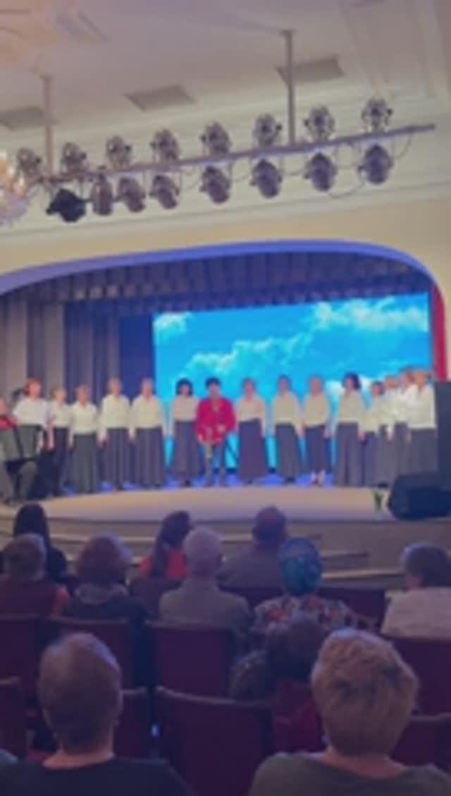 Одинокая бродит гармонь
