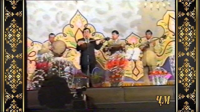 Суруди "Ту гул не"дар иҷрои Ҷӯрабек Муродов.