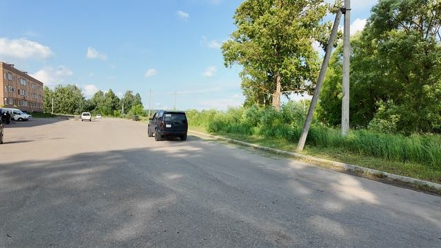 Вид со стороны. Разгон. Звук выхлопа