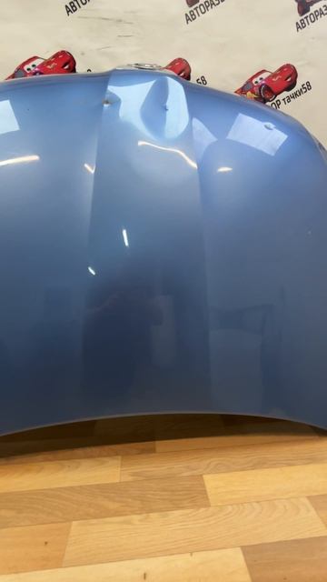 F725 Капот