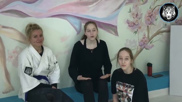 КМС по акробатике оценивают занятия по КУДО