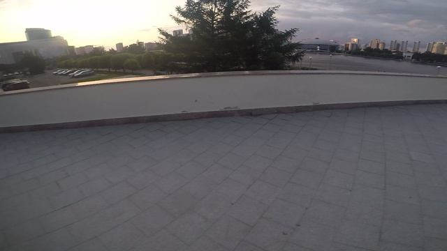 По лесанкам вверх и вниз на моноколесе kingsong s22 pro