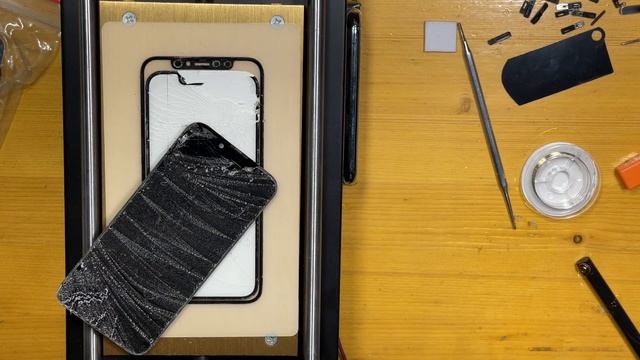 iPhone 13 mini ремонт дисплея 