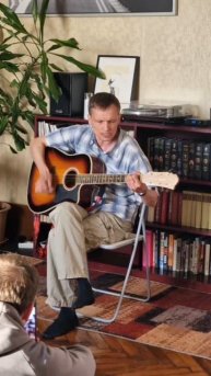 Проводил закат во тьму вот этими руками...