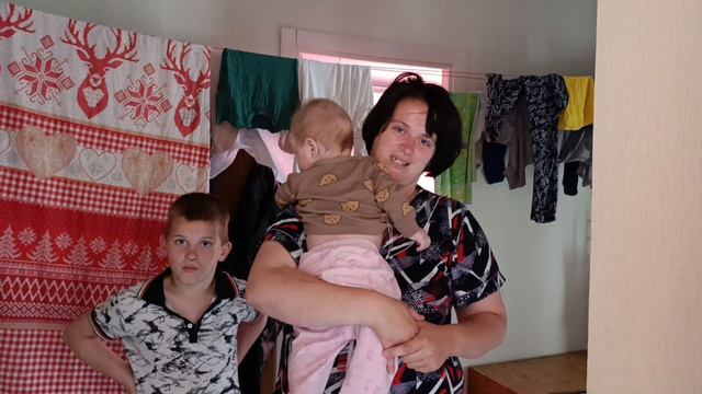 Сиротские дома без благоустройства.