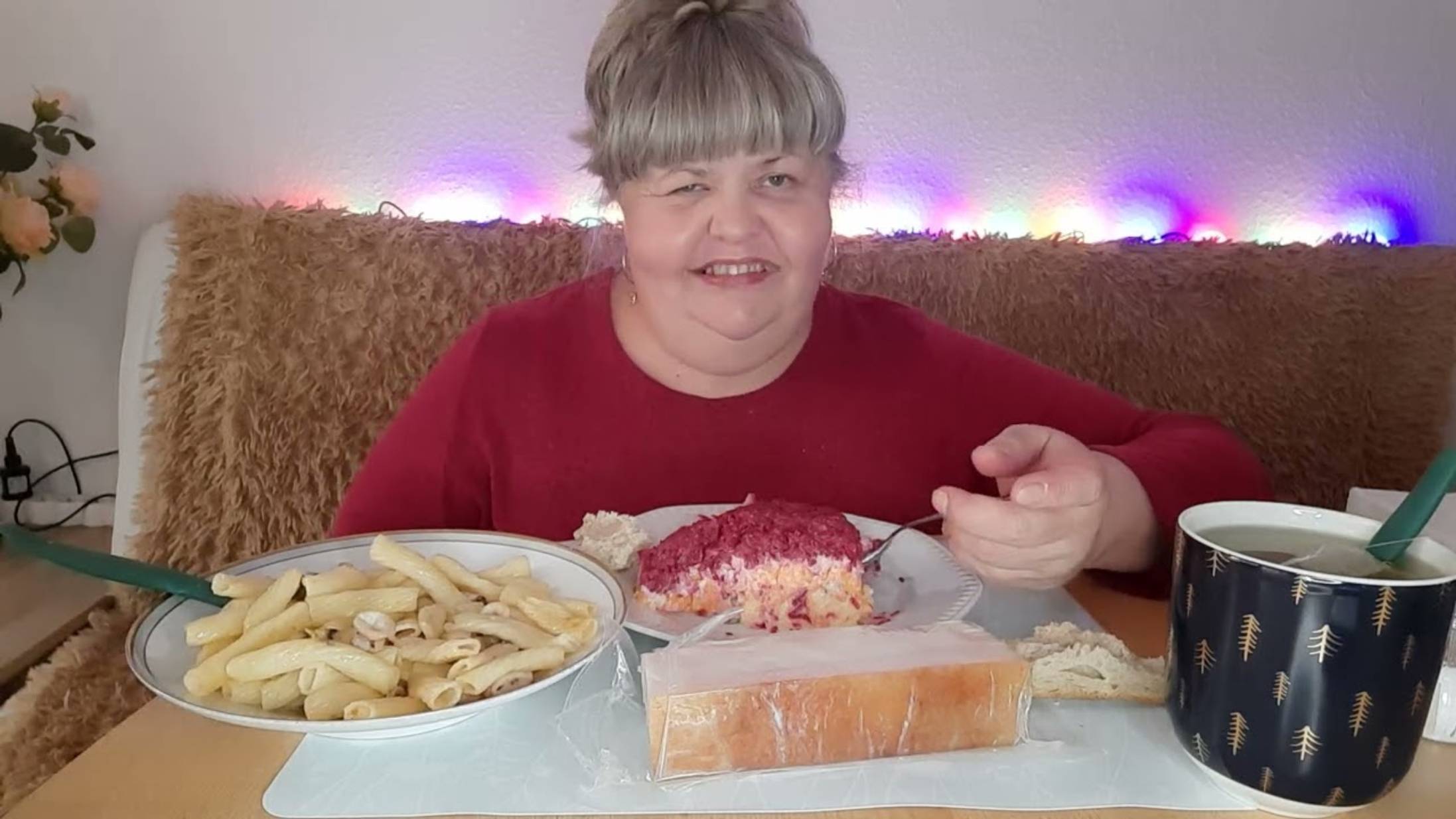 Юля Стар. ОБОЖРАЛА ШМАТ🥩 СОЛО,ПАСТА С МОРЕ🍤 ПРОДУКТАМИ,ШУБА🦣🐻🦬 И ДЕСЕРТ🍪