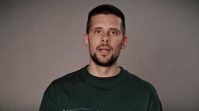 Иван Плясов , 24 года-актерская визитка (базовая)