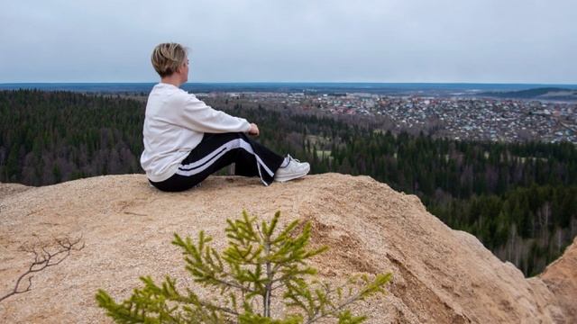 "ТЕМ ВРЕМЕНЕМ, В ЧУСОВОМ"... (Фото группы "ЧУСОВОЙ. ПЕРМСКИЙ КРАЙ"), музыка в стиле AMBIENT NIGHTS)