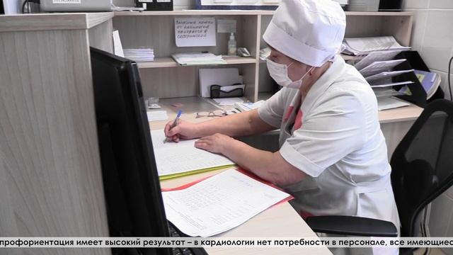 Путь старшей медицинской сестры Людмилы Поляковой в медицину начался с детской мечты