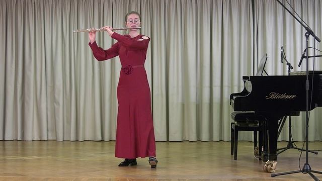 К.Зграя. Этюд в стиле фламенко. Маргарита Рыбина.
2024 г. Москва.