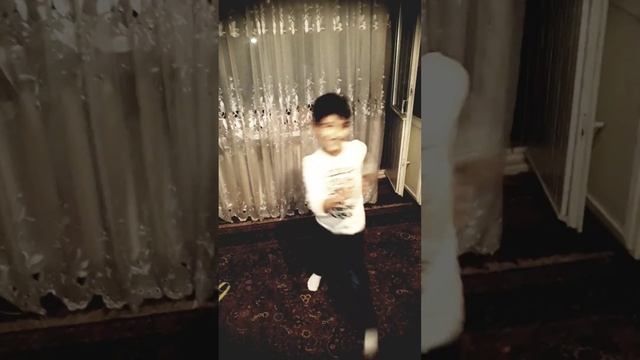 танцоры