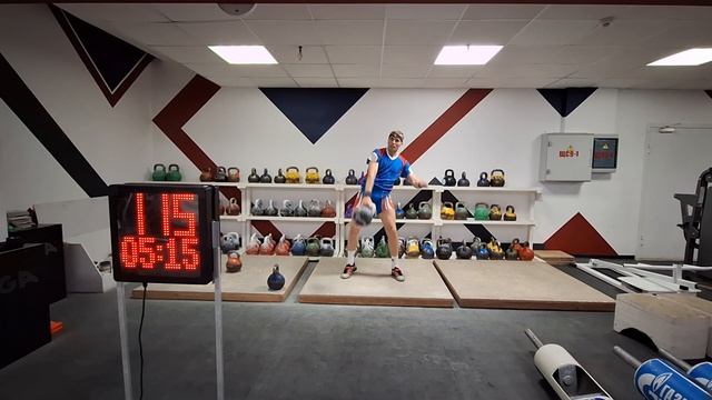 Рывок гири 30 кг. - 10 мин. - 210 раз