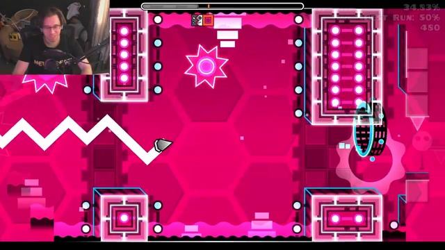 Гонка на СЛУЧАЙНЫХ ПОРТАЛАХ в Geometry Dash →
#MaFFaKa →