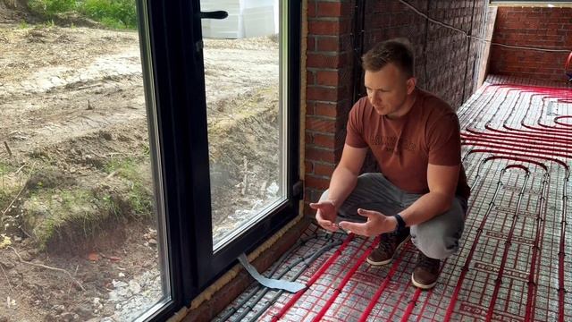 Краевые зоны у панорамных окон: скрытый элемент комфорта