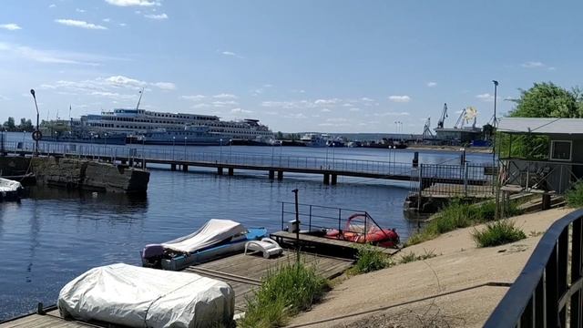 Путешествие к речному порту и к дикому пляжу в Ульяновске 3.06.2025