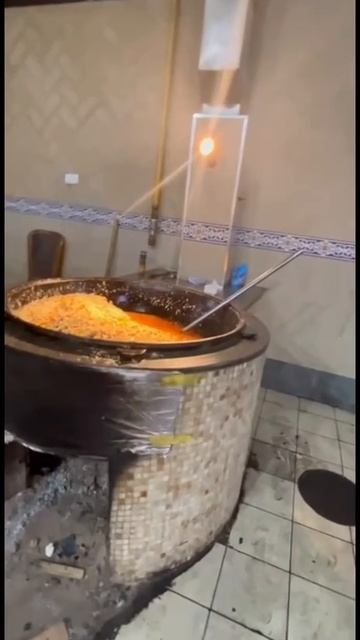 Центр плова Besh Qozon в Ташкенте