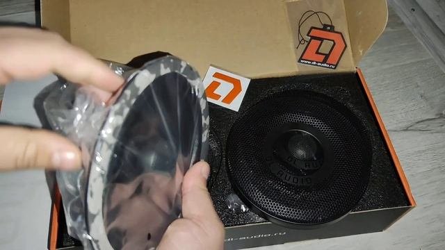 Anaconda 165 Coax от DL-AUDIO в задние двери Prius 20