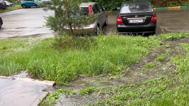 Проблема с водостоками в Горки 10