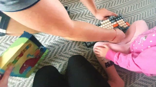 КУПИЛИ НОВОЕ КРЕСЛО ДЛЯ ЛИЛИ!