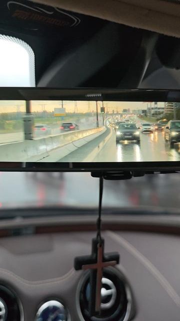 Видимость в дождь, с камеры плавника jaguar XJ 351, от LR Defender 2.