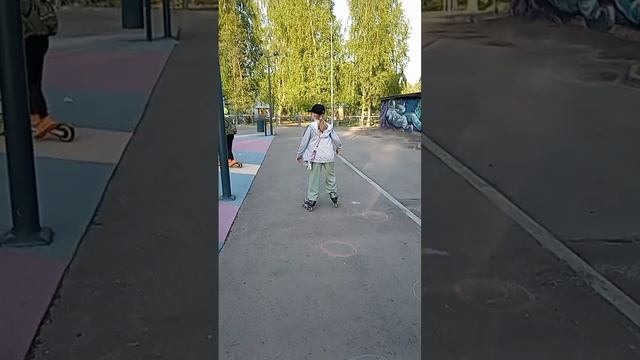 Прогулка с детьми))))