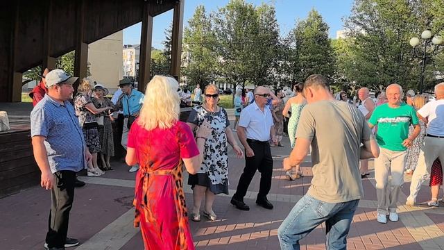 Вишня алая... 08.06.25...