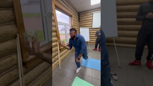 Упражнения при болях в спине 👍