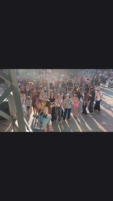 🔥Девчата отжигают на Фестивале Красок.🔥