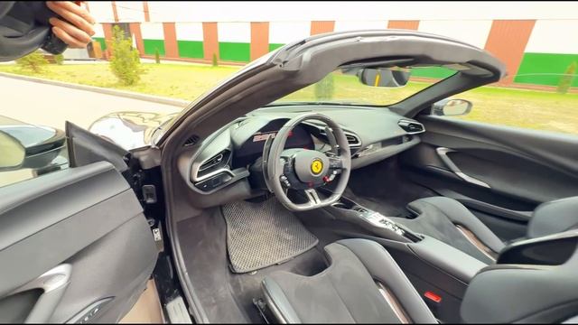 Обзор нового FERRARI 296 GTS Spyder 🚀