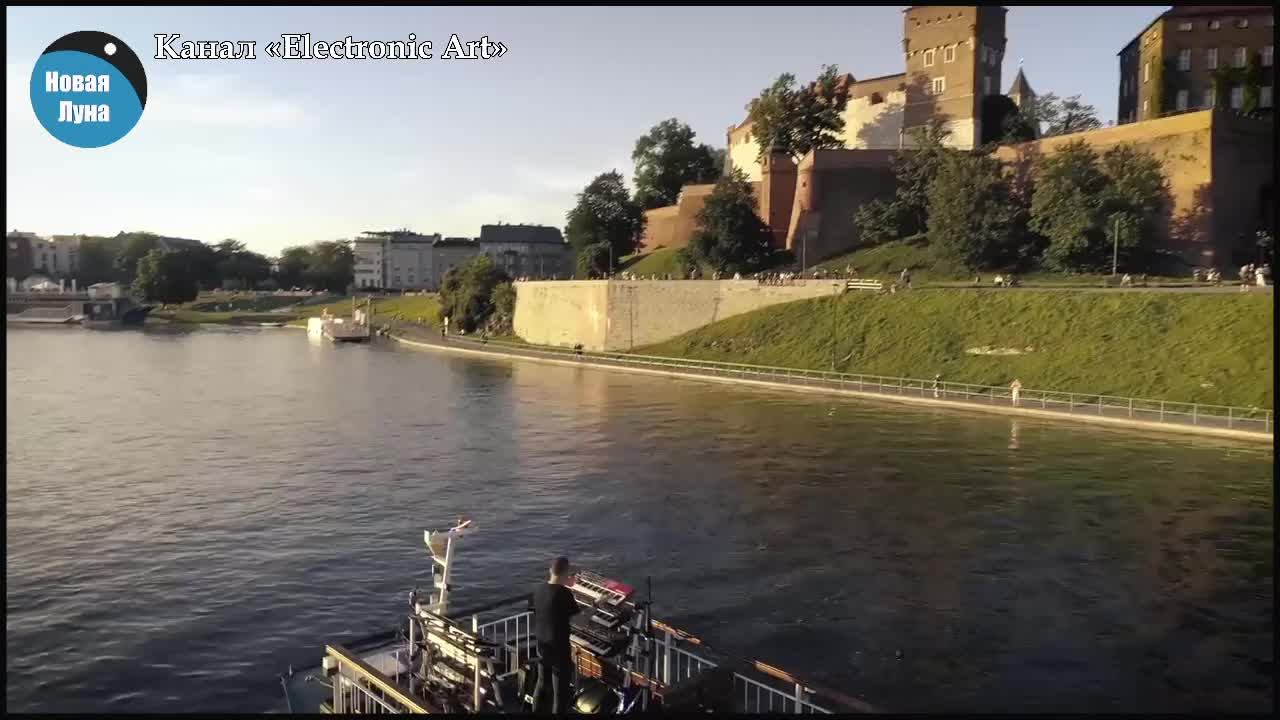 Студия «Новая Луна»