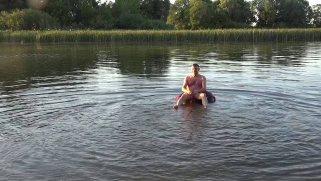 Троица в походе Отлично отдохнули Супер Позитивное видео С Днём Друзей