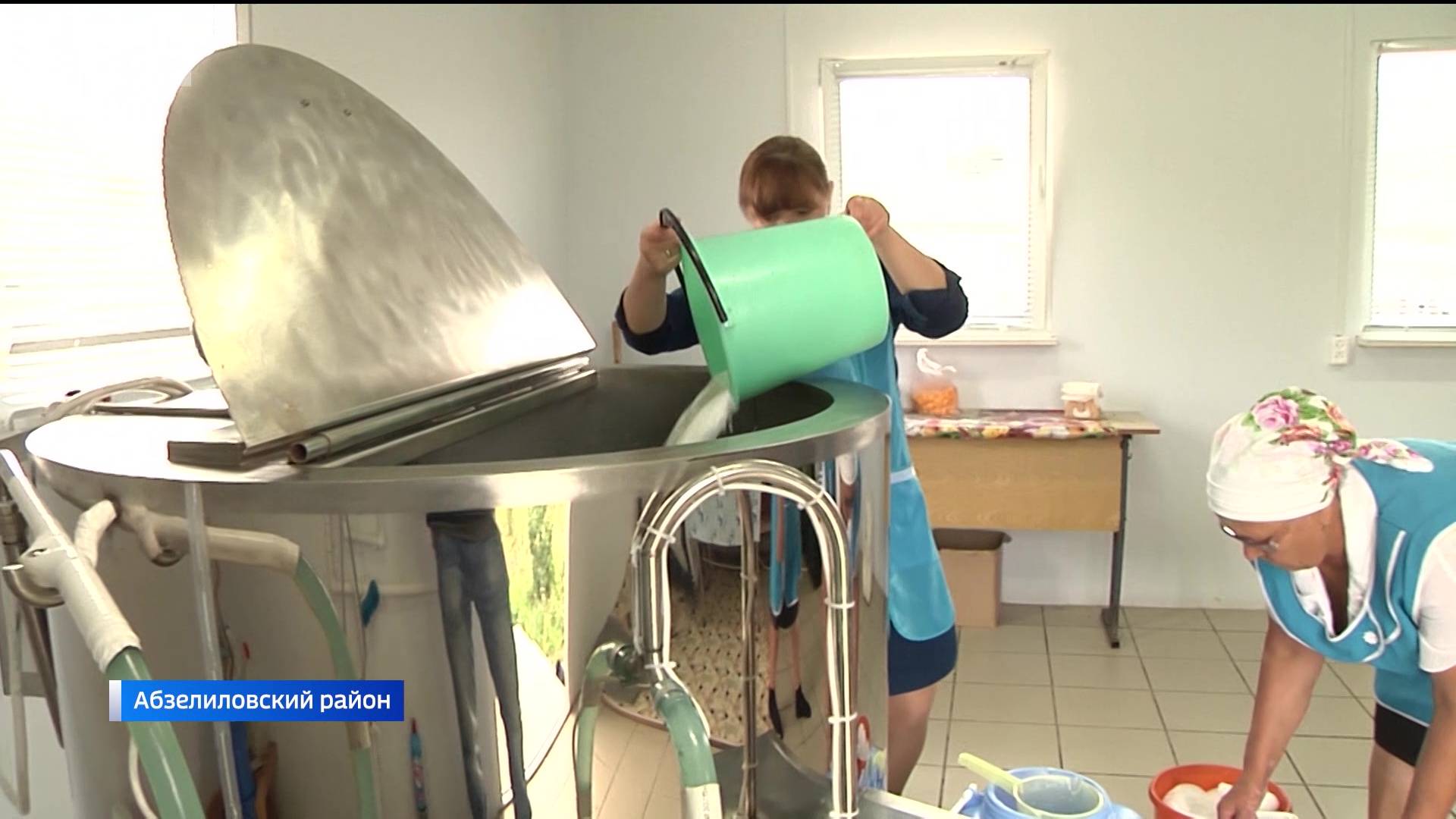 В Башкортостане начался сезон производства кумыса - сюжет "Вестей"