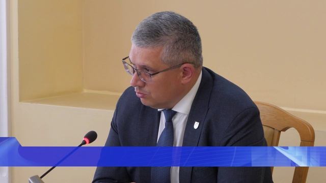 Глава города Александра Новиков провел общегородскую планёрку