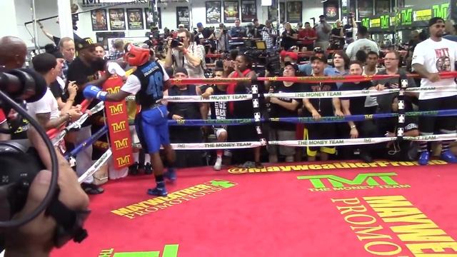 Floyd Mayweather Destroys Sparring Boxing  Partners!